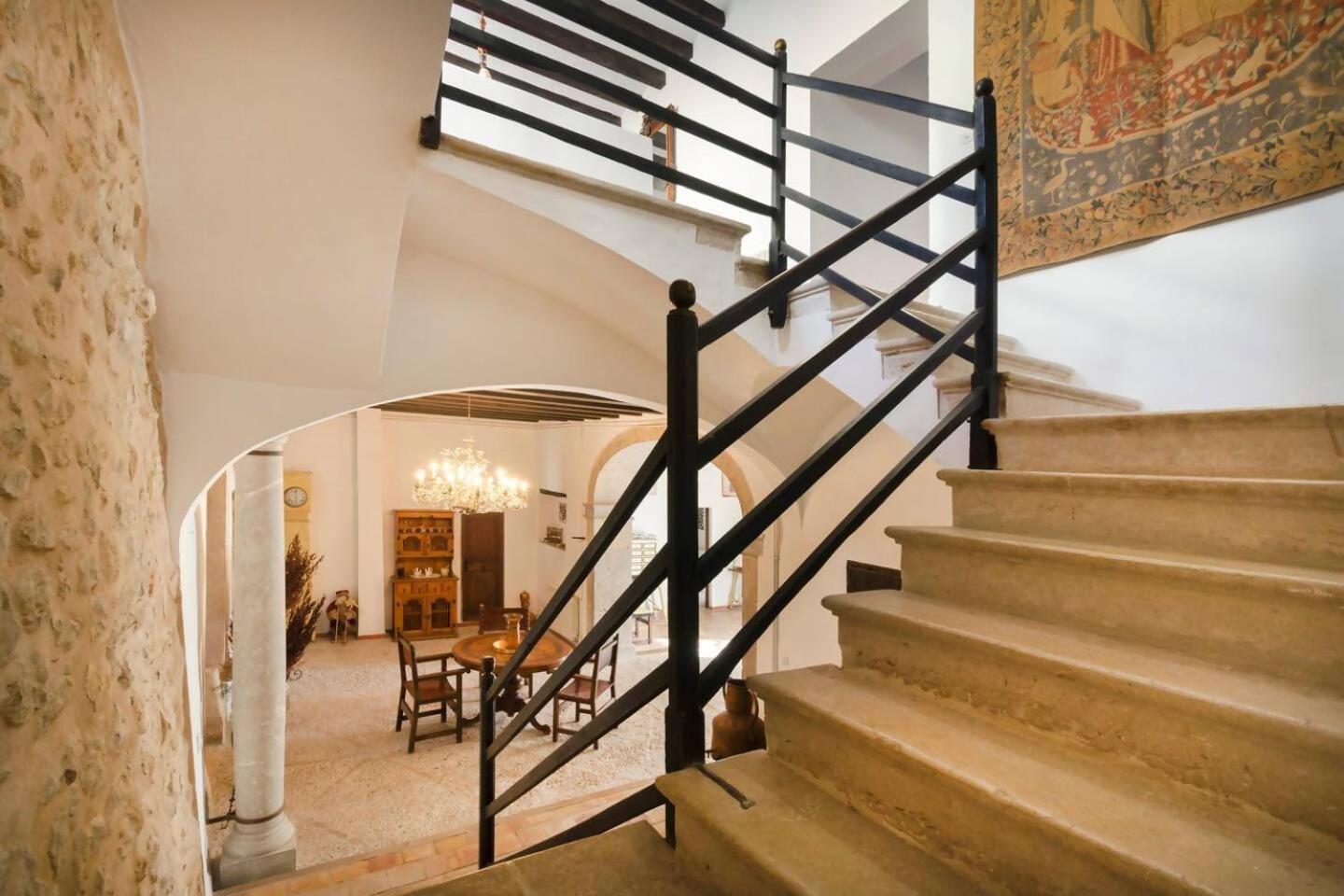 Villa Casa Historica Con Piscina Sauna Y Jacuzzi